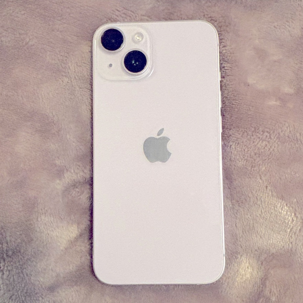 iPhone 14 in excellent condition lavender color